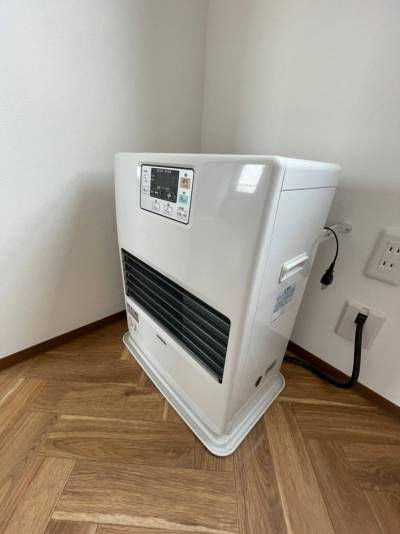 灯油暖房ストーブ