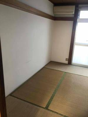 ６畳和室になります。