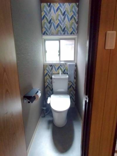 落ち着くインテリアのトイレ