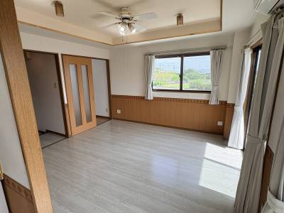 2面採光の明るい部屋