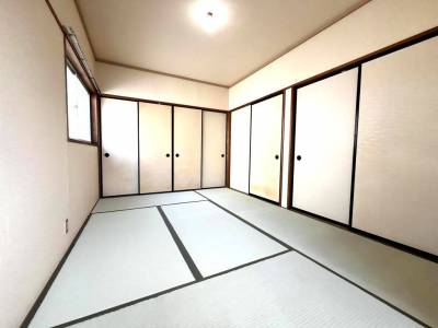 広さがあるから寝室や客間としても♪