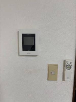 モニター付きインターフォン