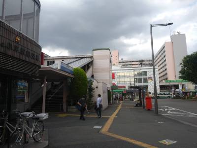 小平駅南口ロータリー、西友、Seria