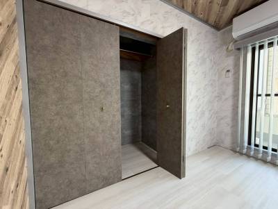 クローゼット有。