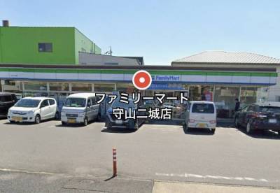 ファミリーマート 徒歩1分