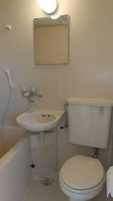 キレイなユニットバスです。