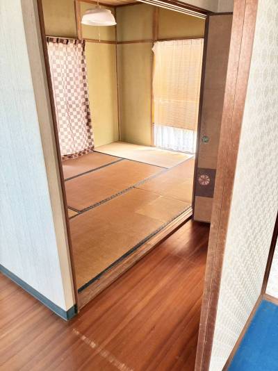 ２階です