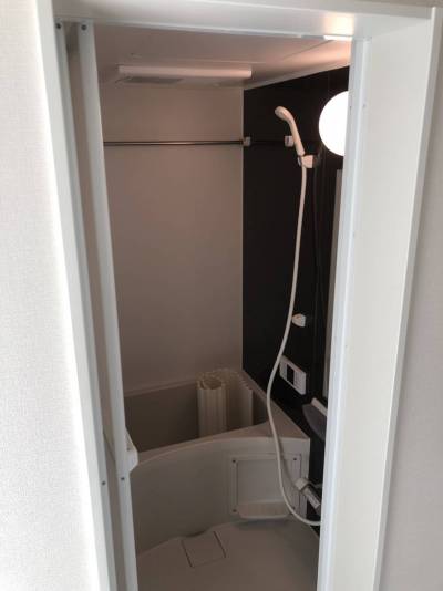 別の部屋の写真ですが，同じような感じです。