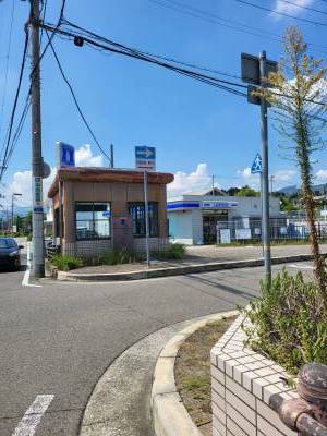 ローソンもある。