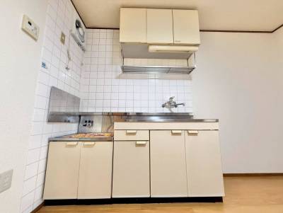 使いやすいシンプルなキッチン！