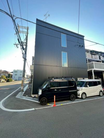 物件周囲にもスペース有り♪