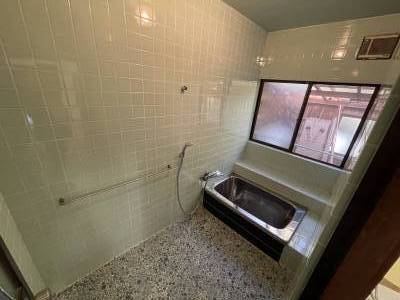 広いバスルーム。大家族でも安心。