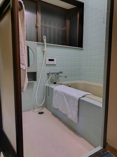 １階風呂　2026年４月鏡交換‼