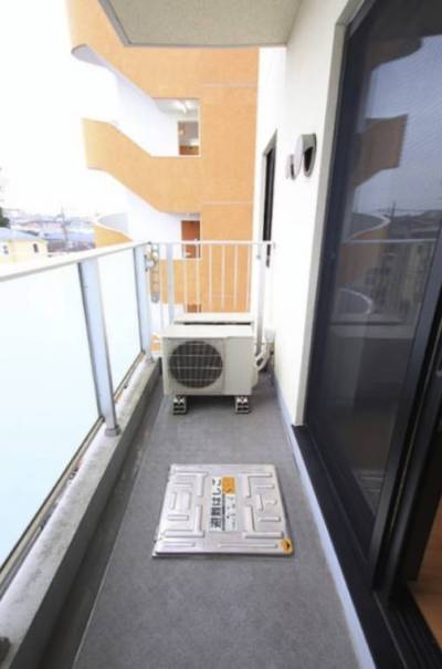 日当たり良好、広めのバルコニー