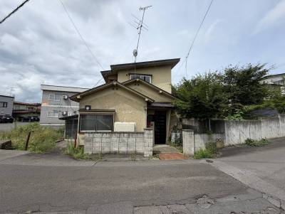 2階建ての戸建てになります