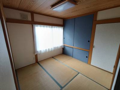 収納が充実した和室です！使い勝手抜群！