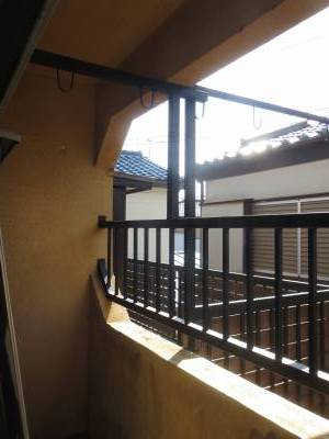 バルコニー②
雨天時にも洗濯物が干せます！