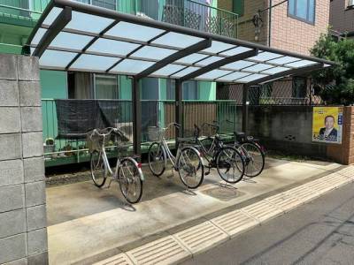 雨にも濡れない屋根付きバイク＆自転車置き場新設！