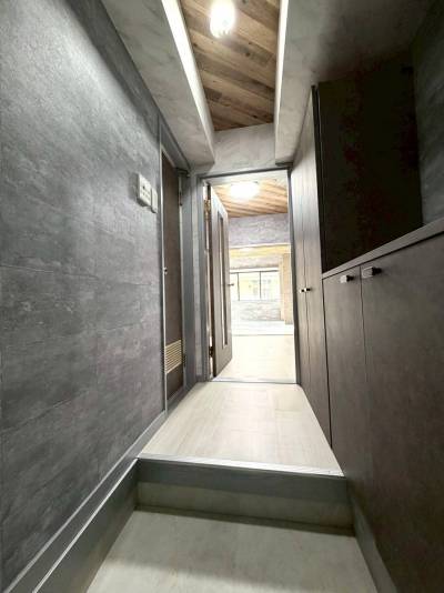 玄関収納も豊富です。