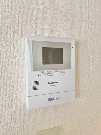 TVモニター付きインターホンで安心です