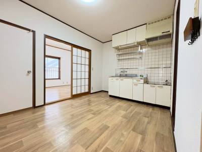 広めのDKで、大きめのガスコンロを設置できます。