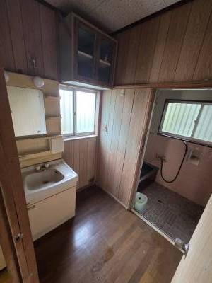 脱衣所、洗面所