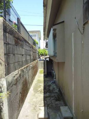 家の横側