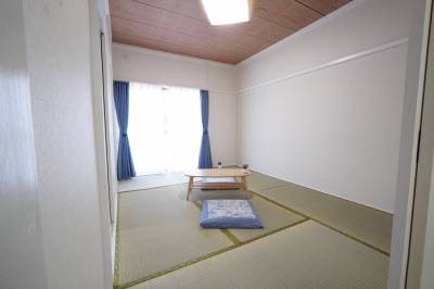 和室、壁紙交換および畳の表替えをしました