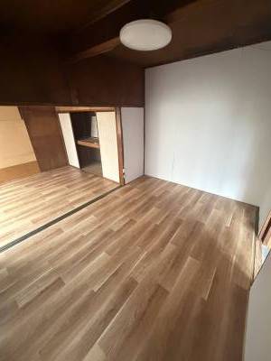 全室クッションフロアになります。