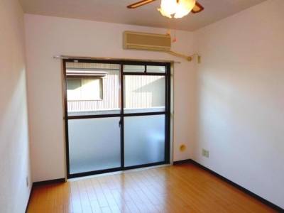 お部屋の感じです