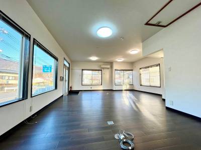 2026年室内リフォーム実施！１Fは30帖のスペース