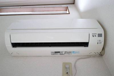 余裕のエアコン２台付（うち１台は新品）