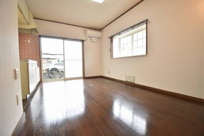洋室約8.5帖