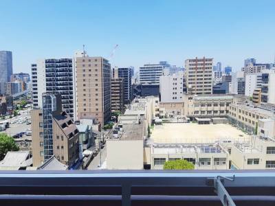 ベランダ眺望は最上階の為、見晴らしも良く、過ごしやすい環境。