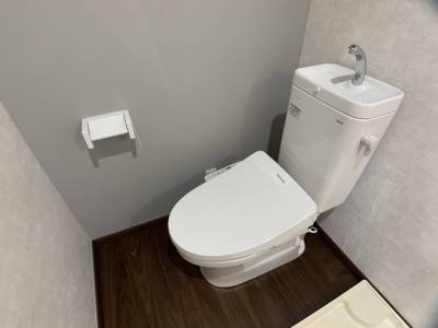 トイレはウォシュレット付きです。