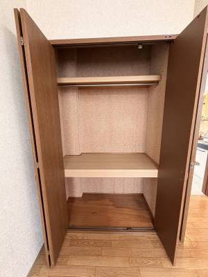 大きめクローゼットと全部屋照明付きです！