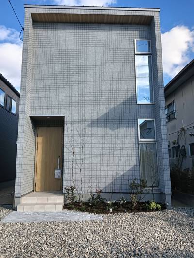 正面からナチュラルガーデン