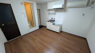 部屋内①
