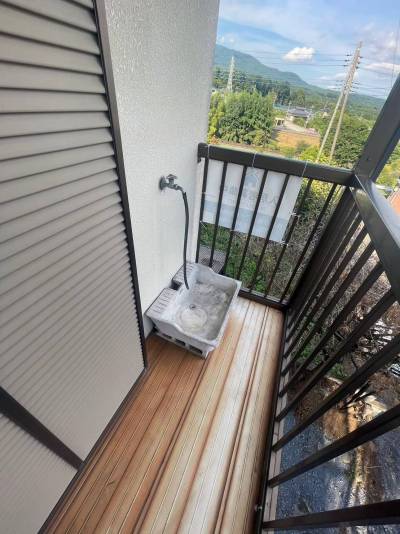 2階ベランダに水道があり便利