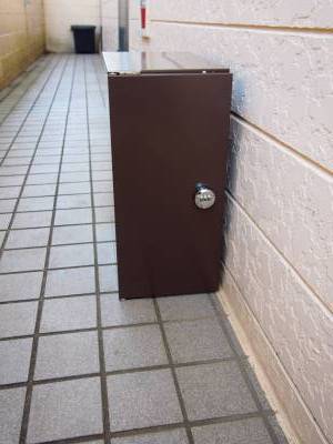宅配ボックス