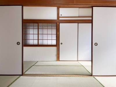 旅館のような素敵な和室。日本人はやっぱり落ち着きます。