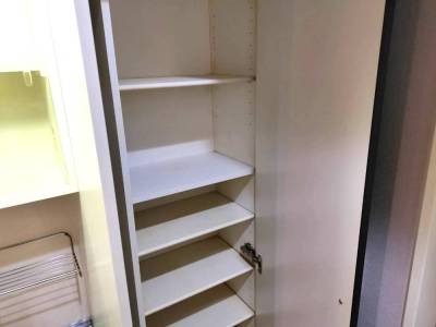 玄関収納はシューズボックスにも荷物置場にも使えて◎