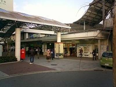 山科駅。徒歩10分。