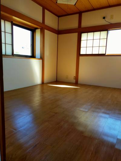 ２F6畳間
和室を洋室にリノベーション