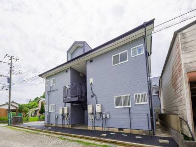 駐車場2台OK！無料Wi-Fi等設備充実してます。