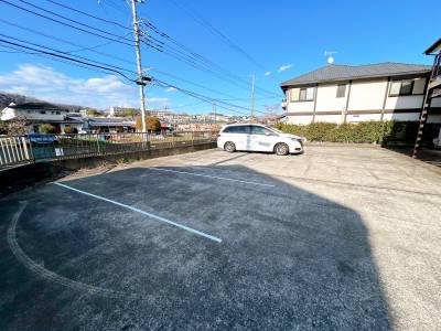 敷地内に駐車場あり！