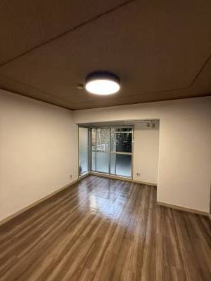 照明のデザインもこだわっています。調光調色可能。