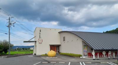 すぐ近所に、人気の恵那川上屋さんが！