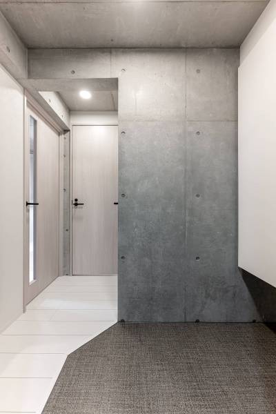 コンクリート打ちっぱなしがかっこいいですね。