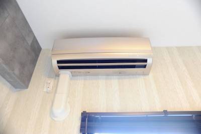 エアコンは付帯設備となります。